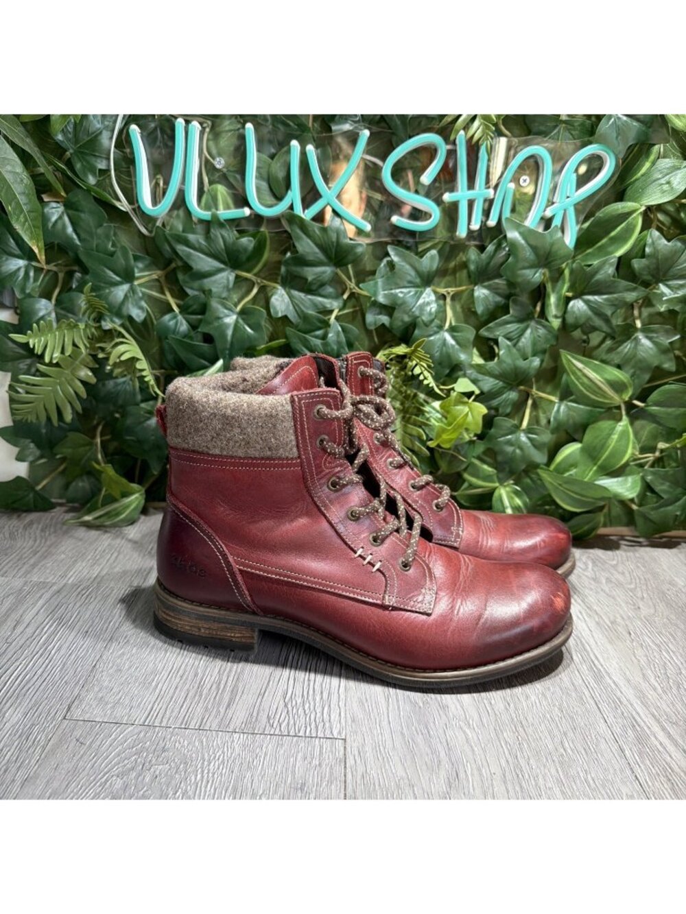 Taos Cutie Boots in Deep Red Size 10-10.5 Women's Zip Lace Up Boots